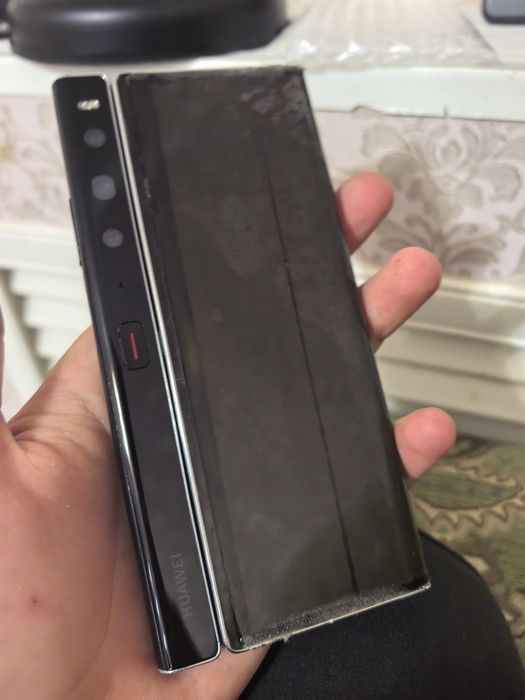 Продам илиде обмен Huawei Mate Xs2