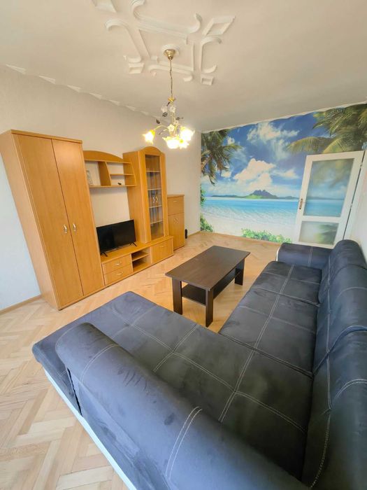 Дава се под наем Двустаен апартамент в Перник, Изток - 65 кв.м за 331.5 € - Снимка #3