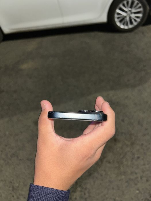 Обменяю iphone 15 (читайте описание)