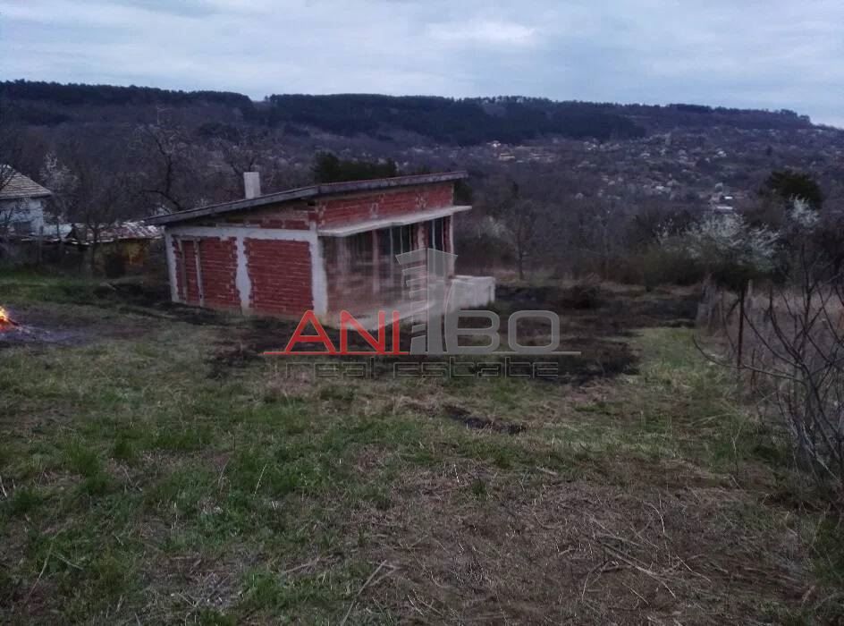 Къща в Варна-Възраждане 1 площ 80 цена 80000