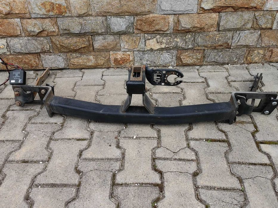 Теглич за Мерцедес (оригинален)