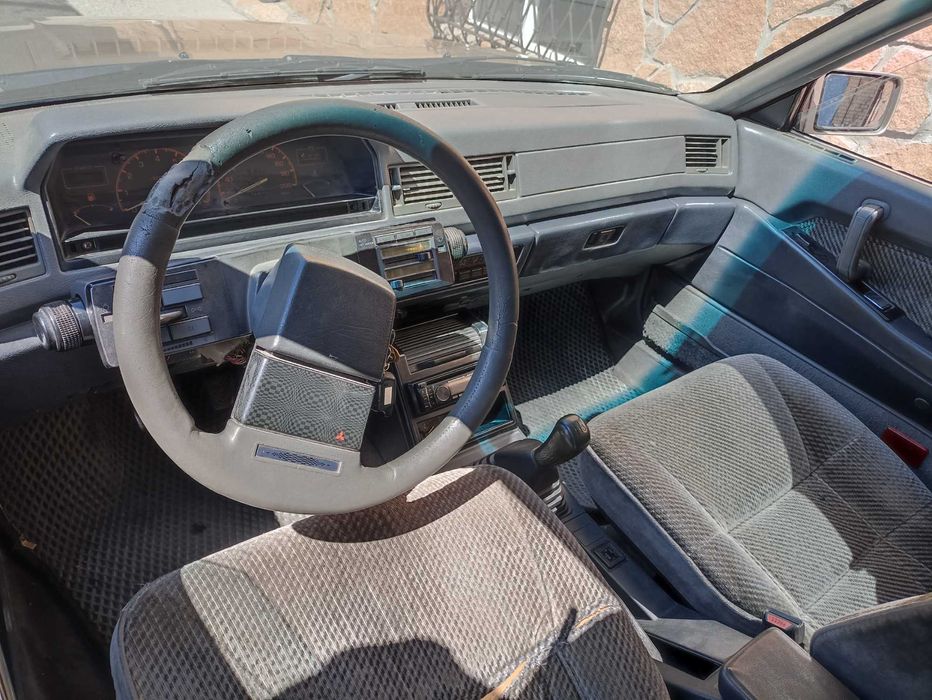 Mitsubishi Galant Продам Митсубиси Галант 1987г