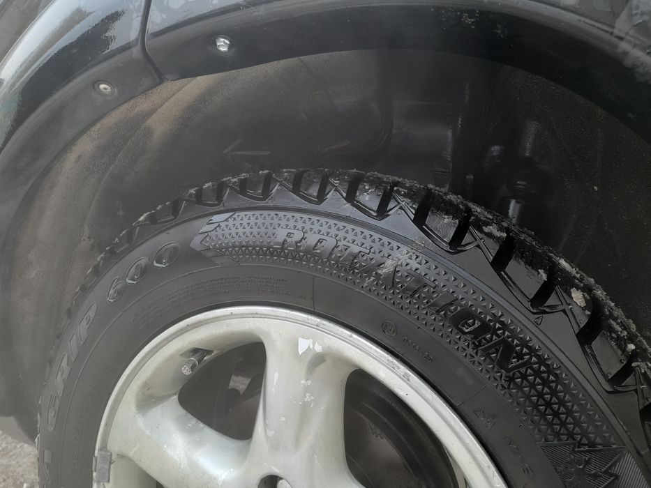 Тайота  Раф4 2001г