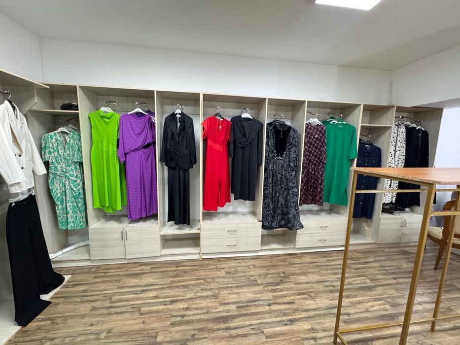 Мебел  для бизнеса