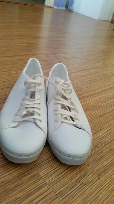 Кецове Zara Man бели