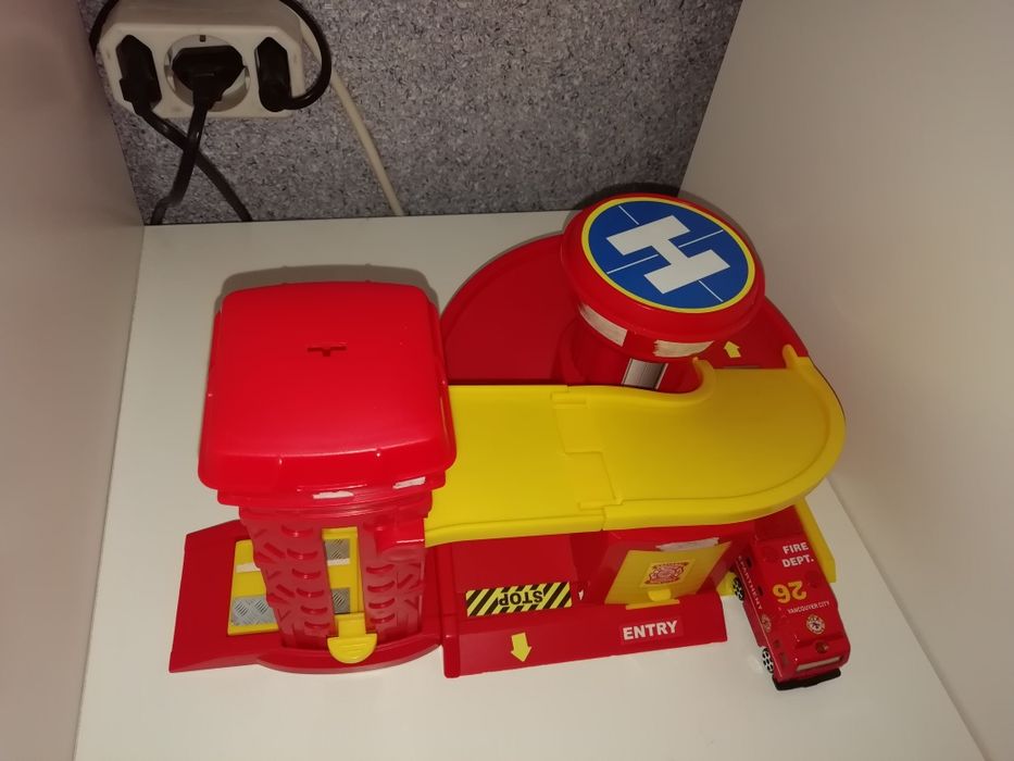 Детска писта Hot wheels