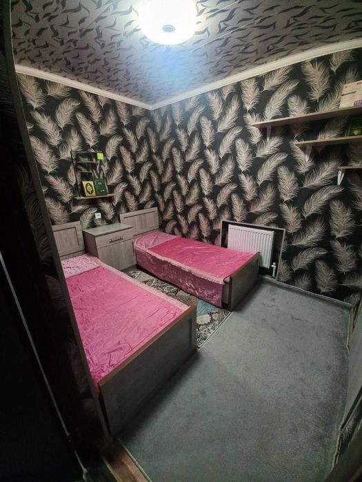 КВАРТИРА СОТИЛАДИ! Яшаш учун барча шароитлари бор