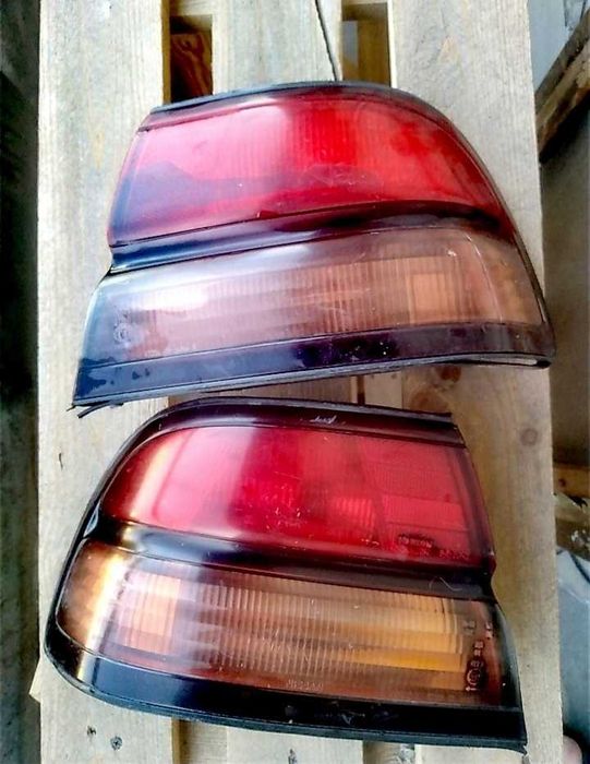 2 задние поворотники ниссан цефиро А32. Ниссан максима А32