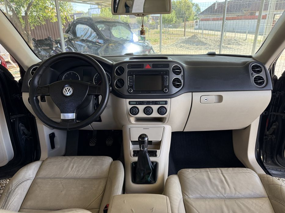 Volkswagen Tiguan 2.0 TDI 140 CP 4X4 2008 SE POATE IN RATE