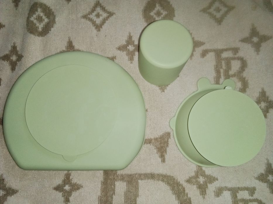 Детская посуда силиконовая