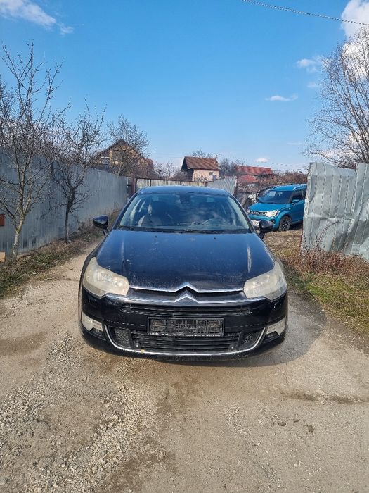 Dezmembrez citroen C5,an 2008,motor 2,7 HDI