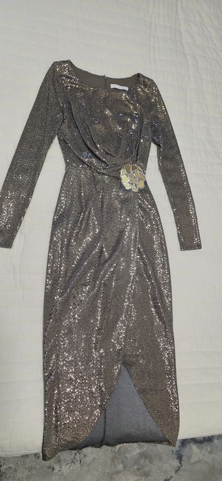 Продаётся вечернее платье Турция в отличном состоянии