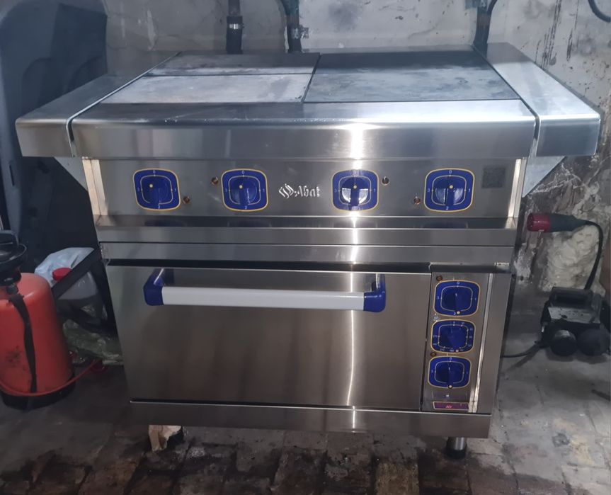 Продам оборудование для кафе