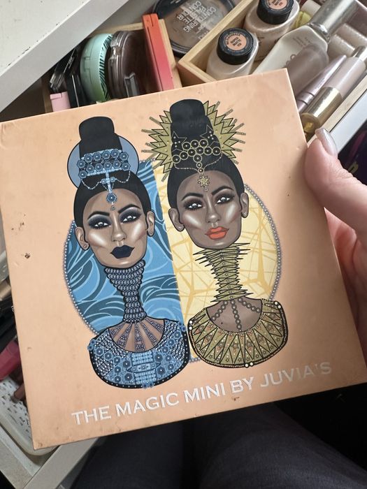 Палитри сенки за очи