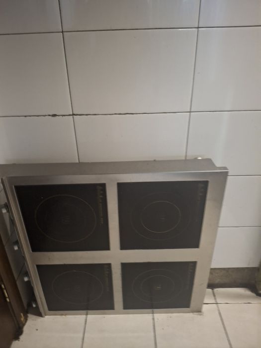 Плитка 4х секционные 2 работает