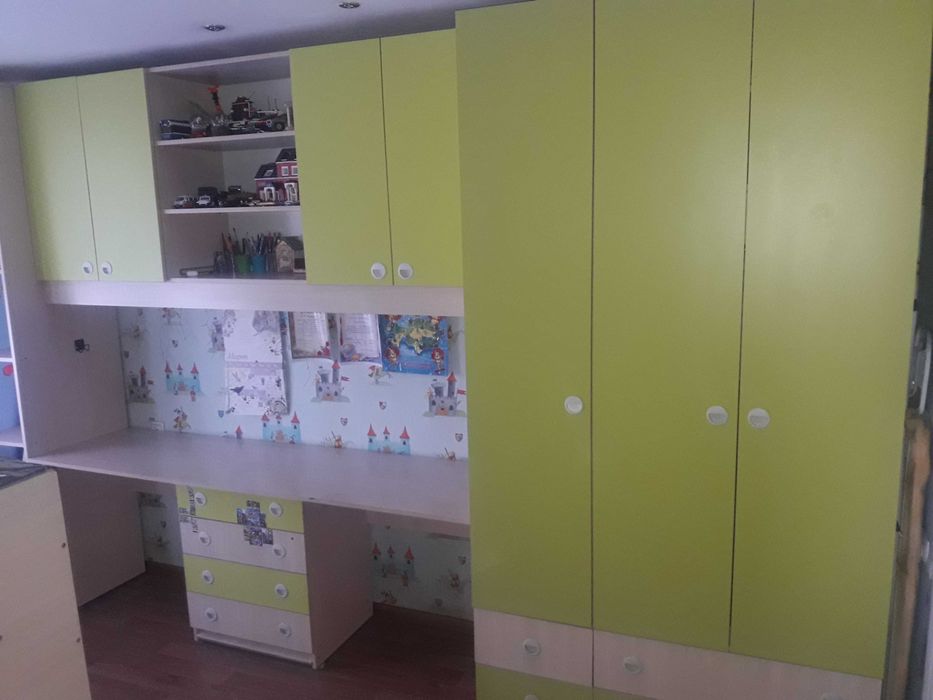 Мебель в детскую комнату