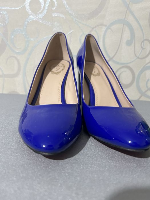 Туфли срочно продам