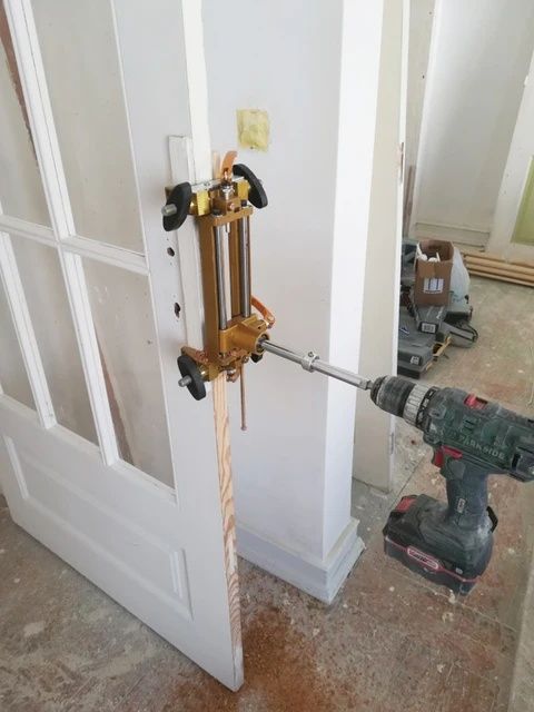 Станок для дверей инструменти для изготовления отверстий