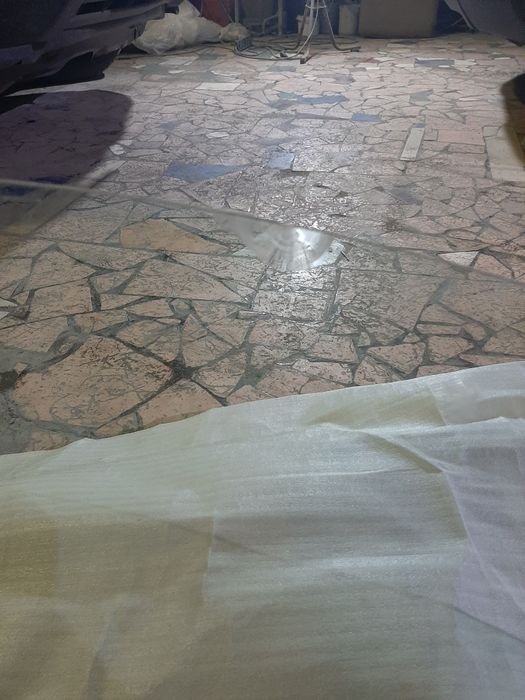 Стекло Lexus ES350