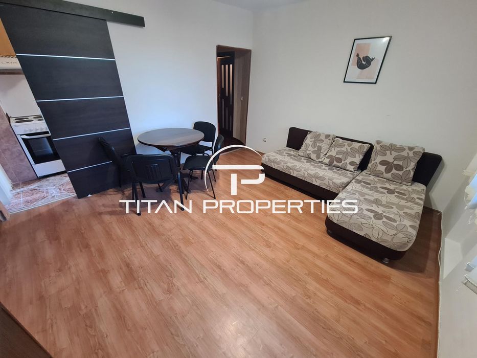 Дава се под наем Двустаен апартамент в Бургас, Център - 73 кв.м за 459 € - Снимка #1