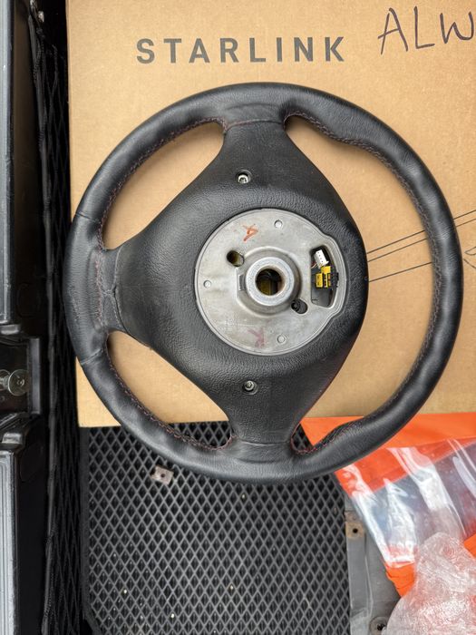 Продам руль на е39,38