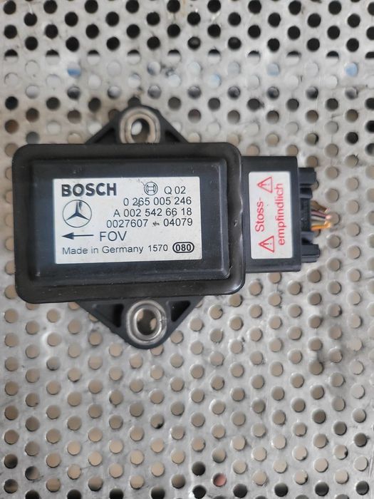 Senzor ESP Acceleratie Mercedes E Class W211 C Class W203 Cod A0025426618 Dezmembrez Mercedes E Class W211 2.7 Cdi Automat Cod Motor 612 Volan Stanga