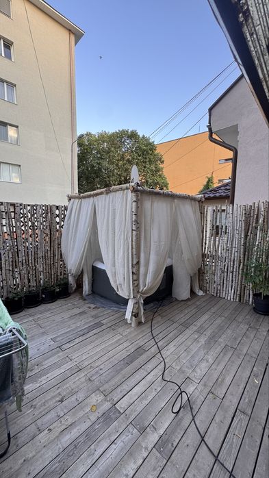 Baldachin inaltime 200cm lungime 180cm  latime180 cm din mesteacan cu perdele