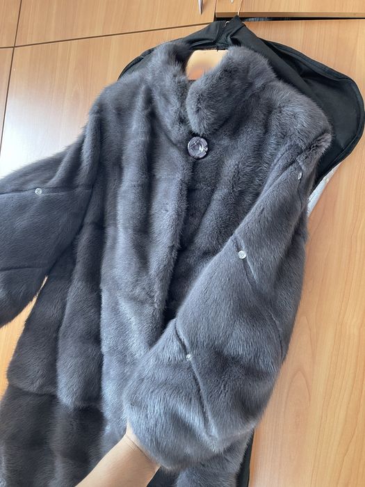 шуба продаю срочно