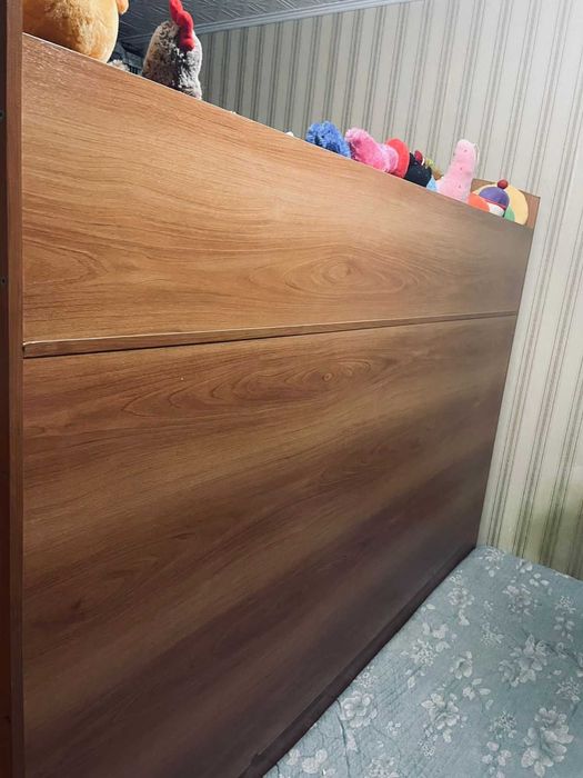 продам кровать  2 яруса