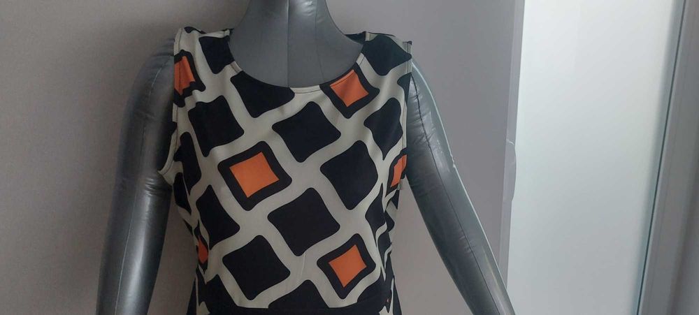 Rochii deosebite, elegante, masura L, XL