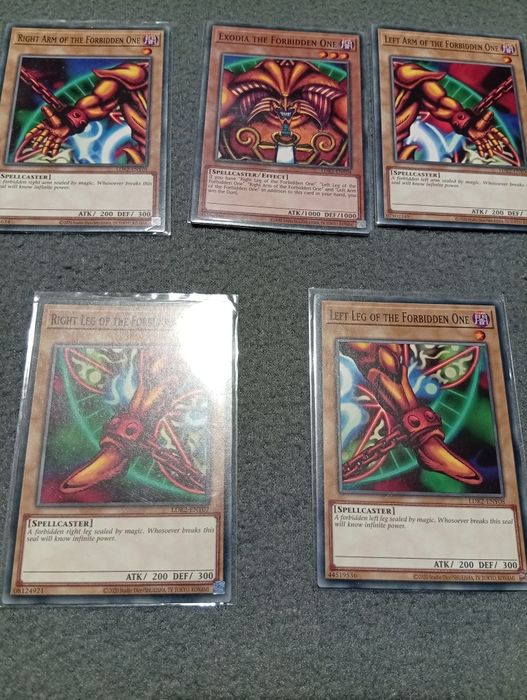 Цяла Exodia Yu Gi OH