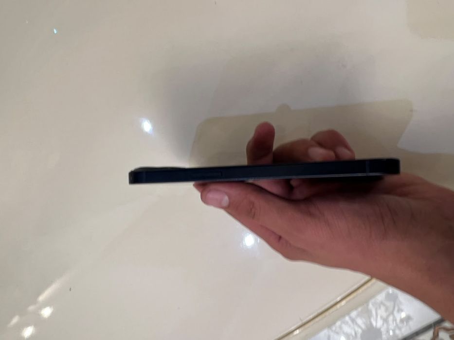 Продам iPhone 13 256гб