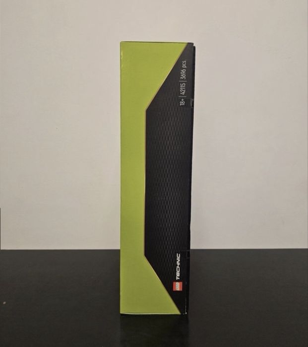 LEGO TECHNIC: Lamborghini Siana