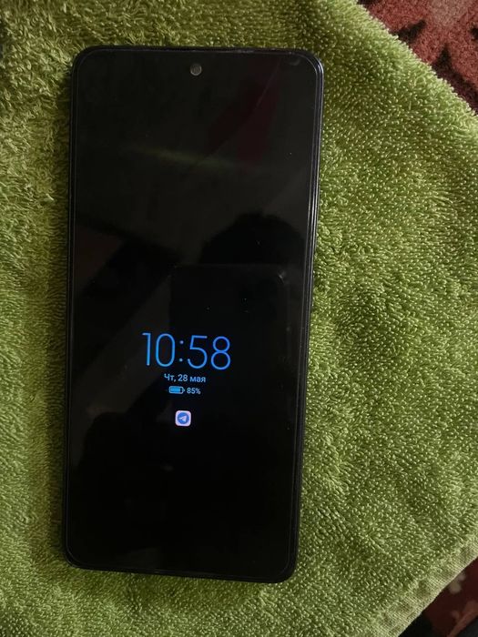 Redmi note 13 8+8/128gb kar. Dok bod