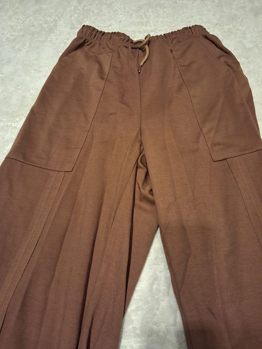 Продам брюки новые
