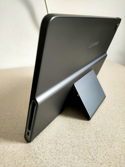 Tableta Lenovo tab plus