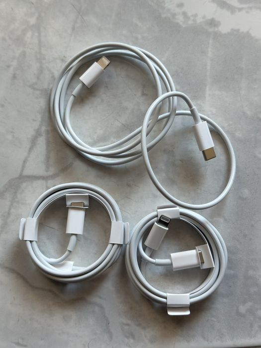 Зарядно за iPhone с кабел и адаптер -  USB-C