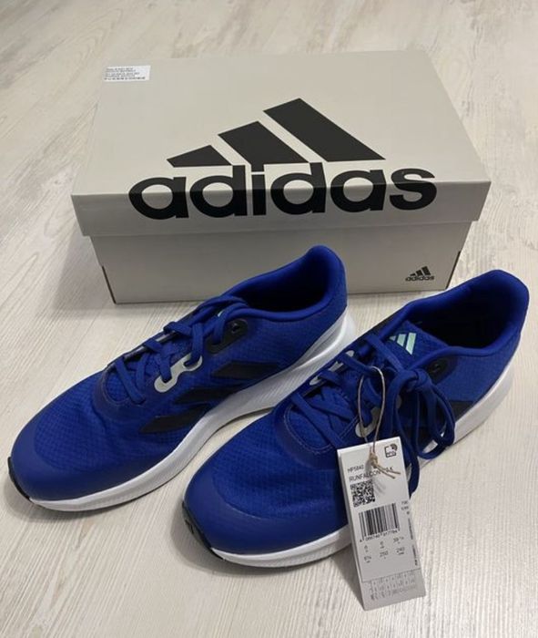 Маратонки Adidas