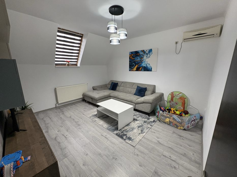 Vand apartament 3 camere Stefanesti