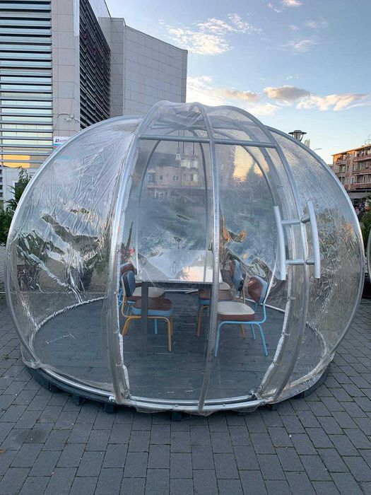 Inchiriere Mese, Scaune, Igloo-uri, Decoratiune si Transport Logistica