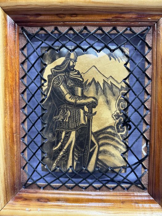 Картины на коже