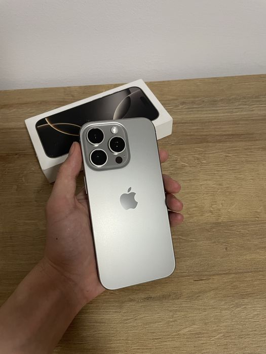 Vand/schimb iPhone 16 Pro 256GB impecabil