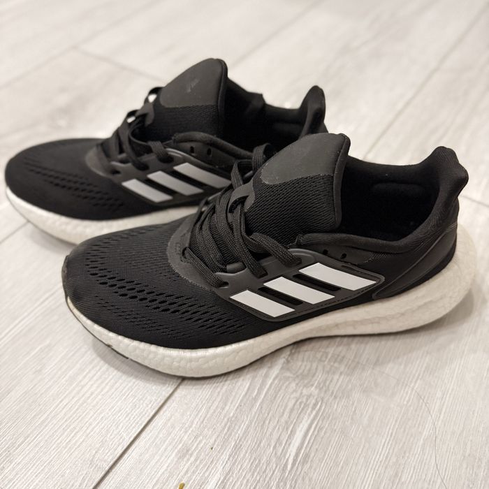 Продам кросовки Адидас, оригинал.