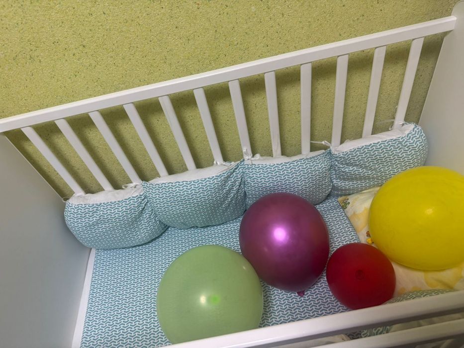 Продам манеж в хорошем состоянии