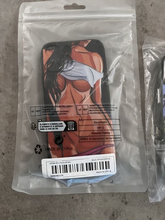 Калъфи Iphone 13 mini