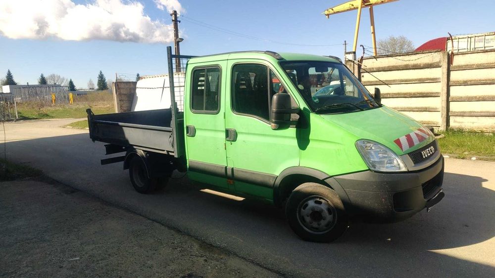 Autoutilitara basculabilă Iveco Daily 2011 CABINA DUBLA