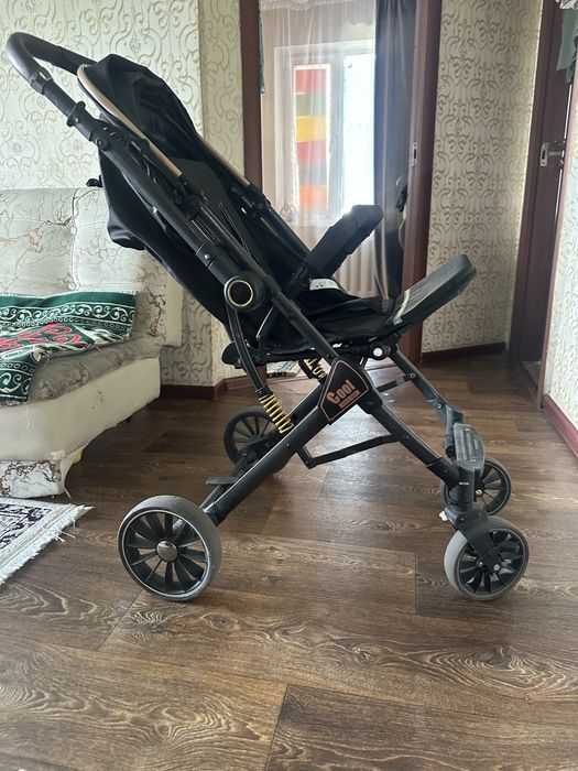 Продам буу коляску