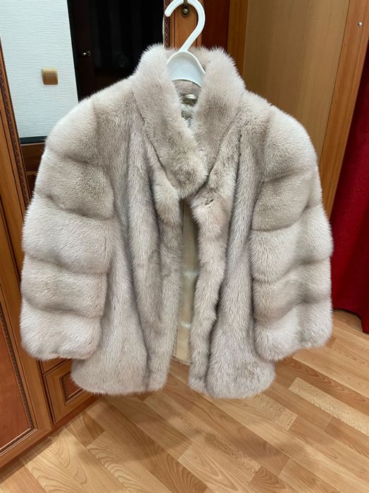 Срочно продам норковый полушубок
