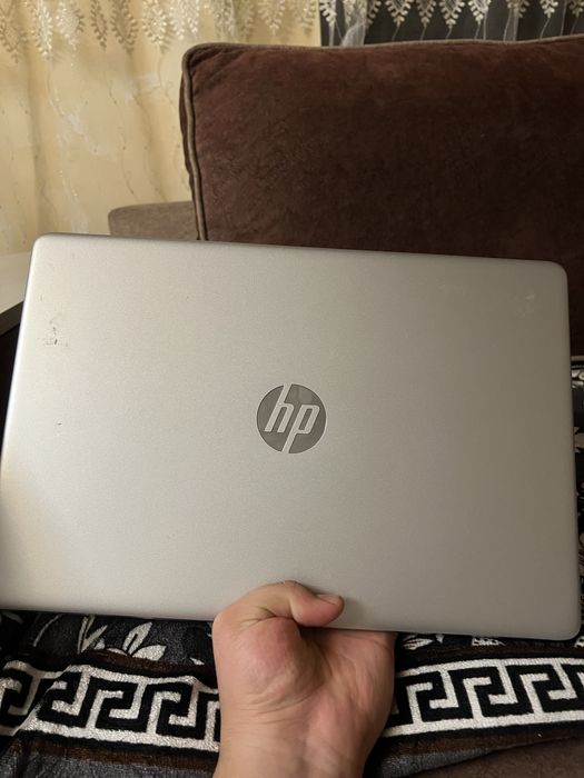 Hp notebook sotiladi