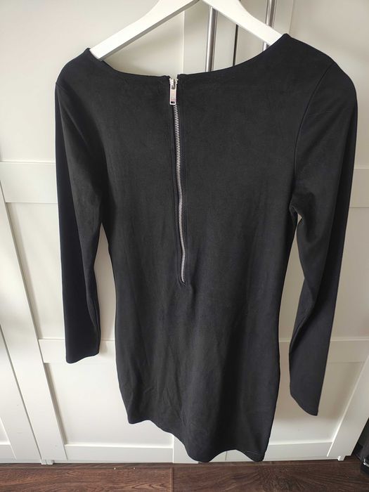 Черна рокля Mohito